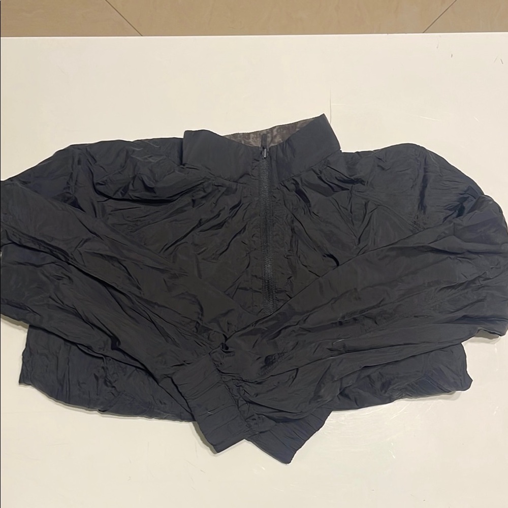 Lululemon Reversible water repellent jacket